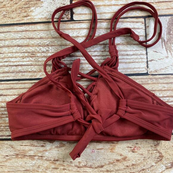 NEW Xhilaration rust colored bikini top XS - Picture 4 of 4